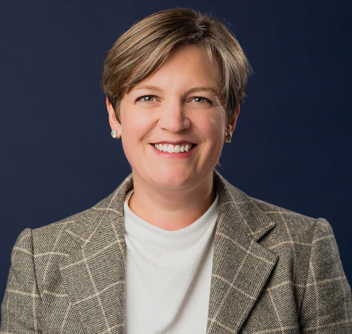 Prof. Dr. Verena Rock MRICS